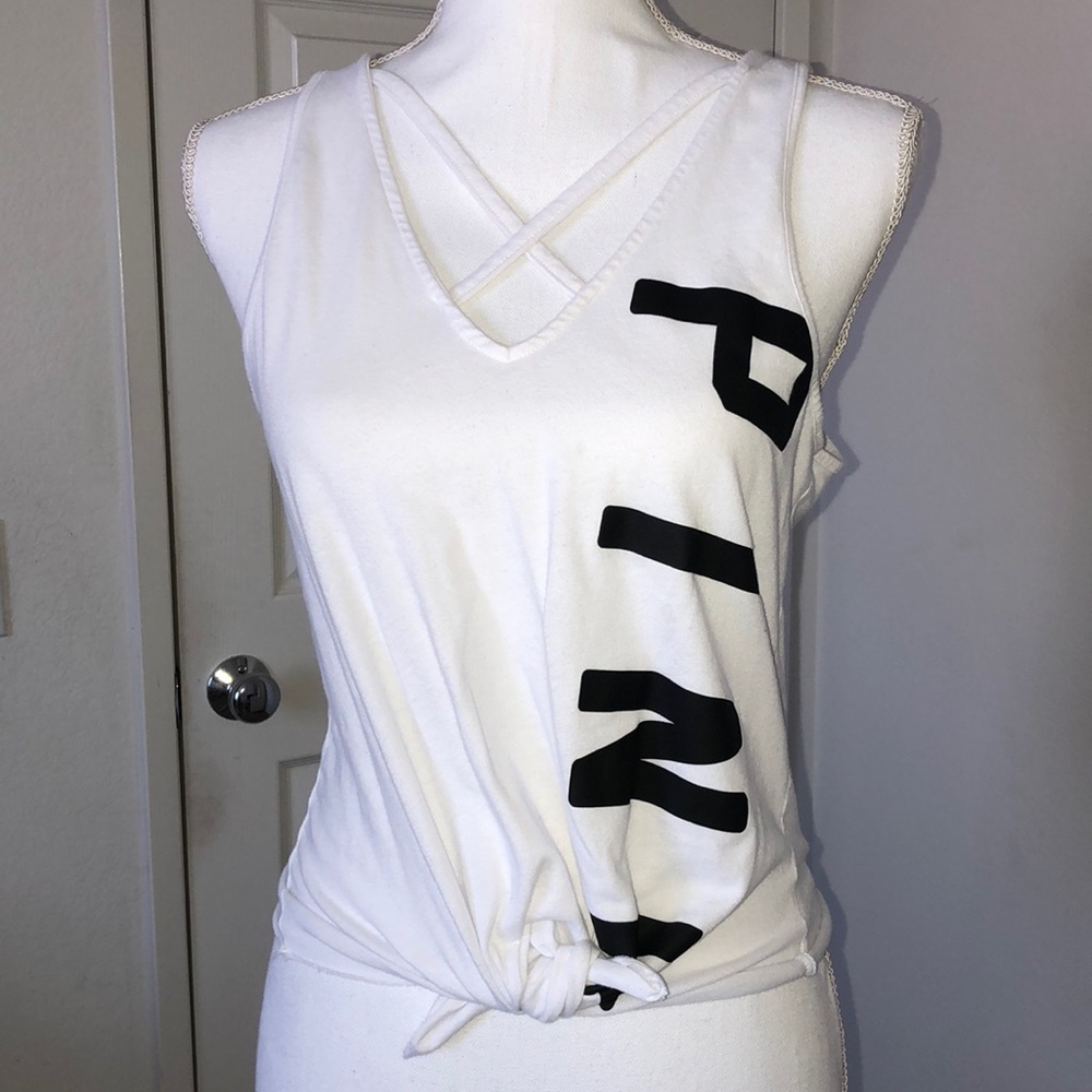 Victoria secret•pink top